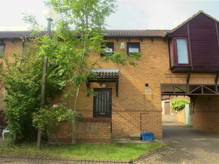 1 Bedroom Property To Rent In Loughton, Milton Keynes, MK5