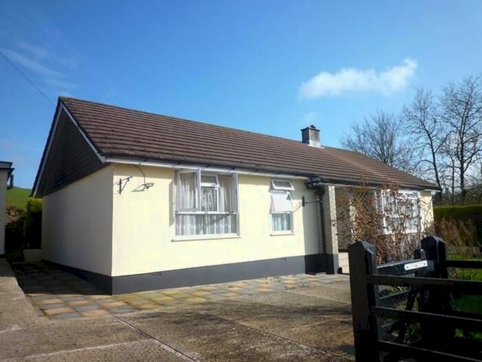 3 Bedroom Detached Bungalow To Rent In Bridgerule, Holsworthy, EX22