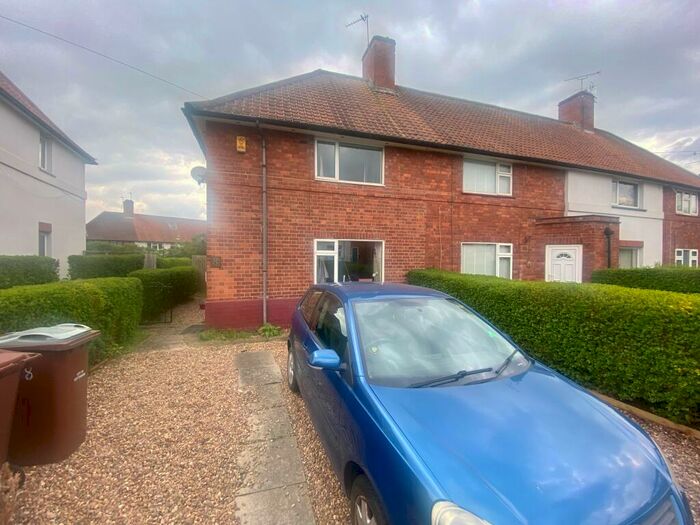 4 Bedroom Semi-Detached House To Rent In Audley Drive, Beeston, NG9