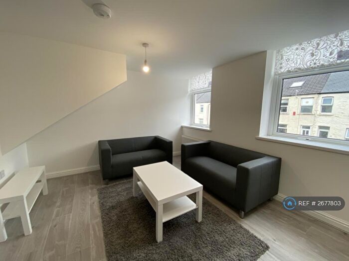 2 Bedroom Flat To Rent In Woodville Road, Cardiff, CF24