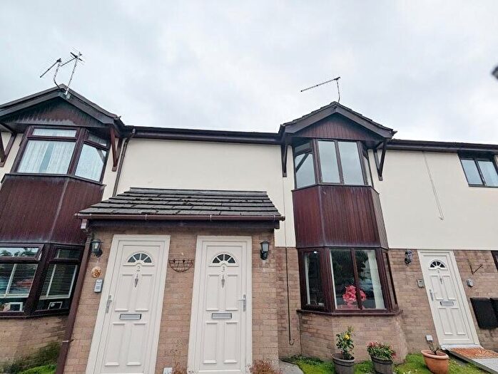 2 Bedroom Flat For Sale In Griffin Park Court, Glan Road, Porthcawl, Bridgend, CF36