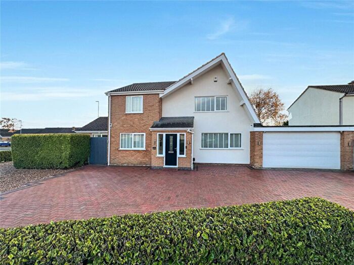 4 Bedroom Detached House For Sale In Bridport Close, Wigston, Leicestershire, LE18
