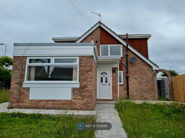 3 Bedroom Semi-Detached House To Rent In Penrhiw Road, Morriston, Swansea, SA6