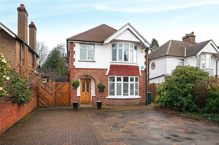 4 Bedroom Detached House For Sale In West Drayton Park Avenue, West Drayton, UB7