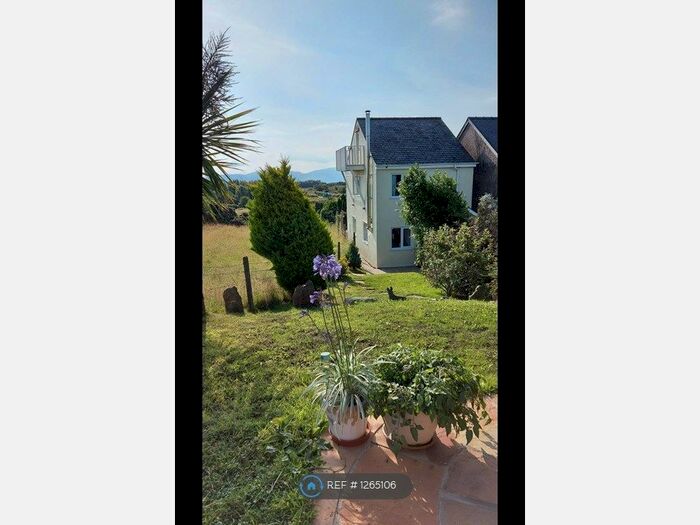 3 Bedroom Detached House To Rent In Tan Y Felin, Beaumaris, LL58