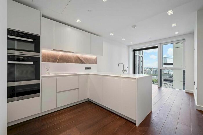 1 Bedroom Flat To Rent In Casson Square, Waterloo, London, SE1