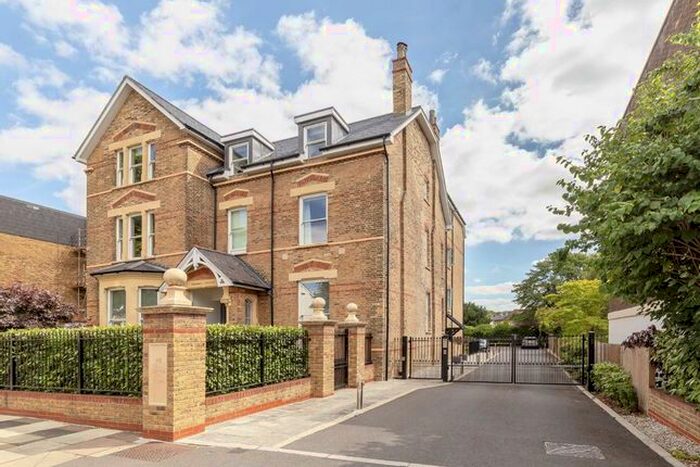 1 Bedroom Flat To Rent In Eaton Rise, London, W5