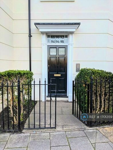 2 Bedroom Flat To Rent In Station Road West, Canterbury, CT2