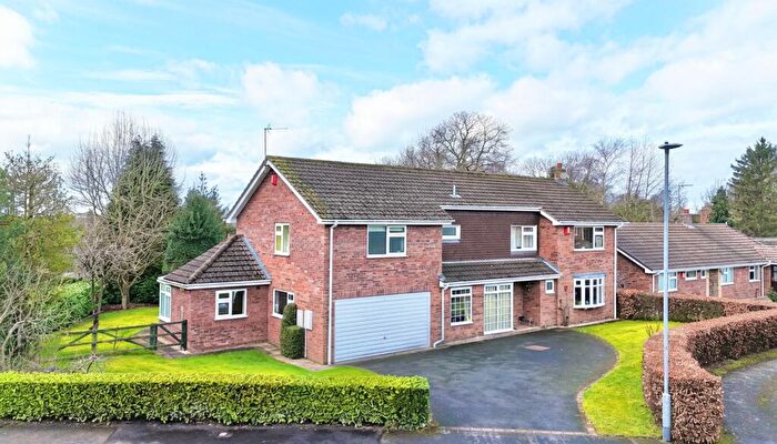 5 Bedroom Detached House For Sale In Betley Hall Gardens, Betley, CW3