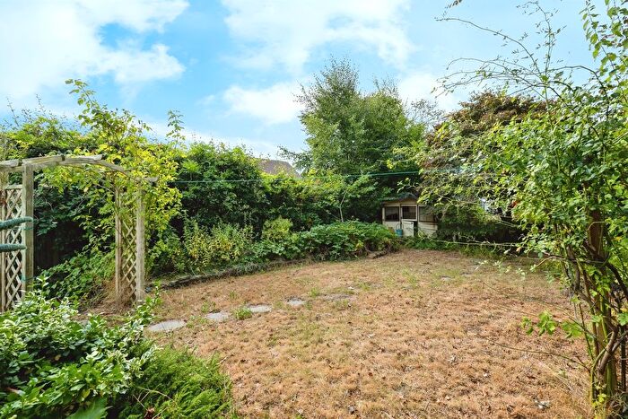 3 Bedroom Detached House For Sale In Glebe Road, Loughor, Swansea, SA4