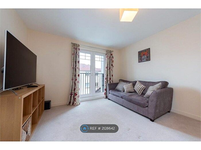 1 Bedroom Flat To Rent In Nursery View House, Morden, SM4