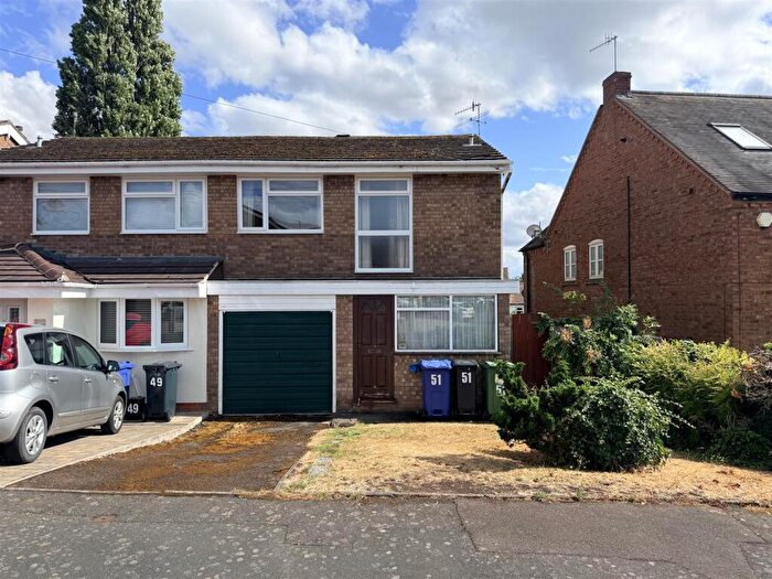 3 Bedroom Semi-Detached House For Sale In The Poplars, Stourbridge, DY8