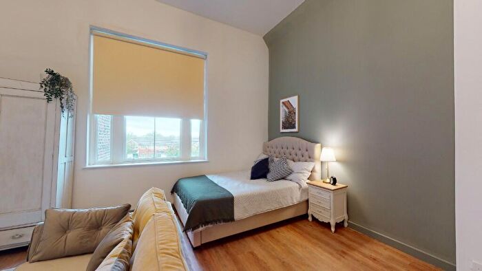 1 Bedroom Flat To Rent In Flat, Princes Road, Liverpool, Merseyside, L8