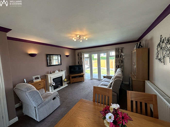 2 Bedroom Detached Bungalow For Sale In Garth Drive, Gaerwen, Anglesey, LL60