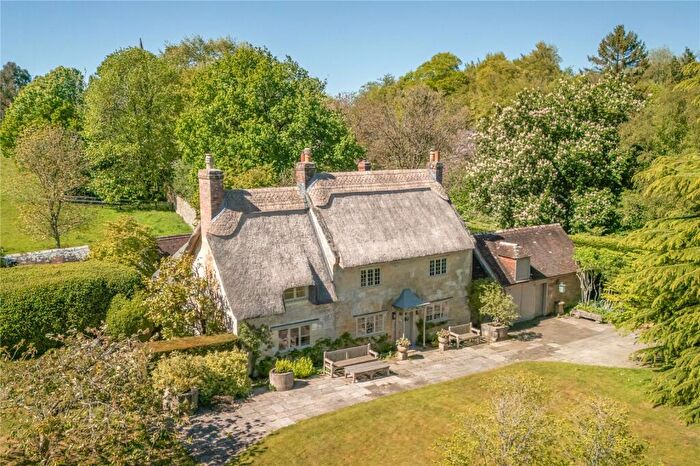 4 Bedroom Detached House For Sale In Fonthill Gifford, Tisbury, Salisbury, SP3