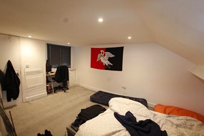 5 Bedroom Terraced House To Rent In Watkin Street, Nottingham, NG3