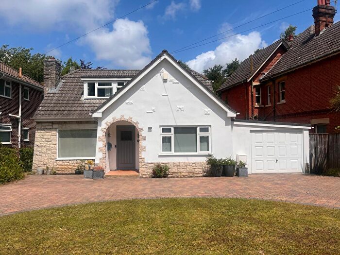 3 Bedroom Detached House For Sale In Prince Of Wales Road, Westbourne, Bournemouth, BH4