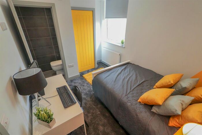 5 Bedroom Terraced House To Rent In Welland Road, Stoke, Coventry, CV1