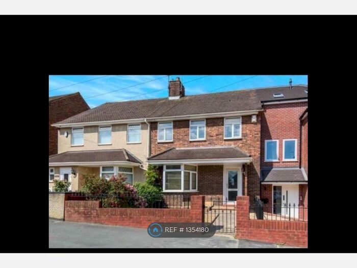 4 Bedroom Terraced House To Rent In Mayville Avenue, Filton, Bristol, BS34