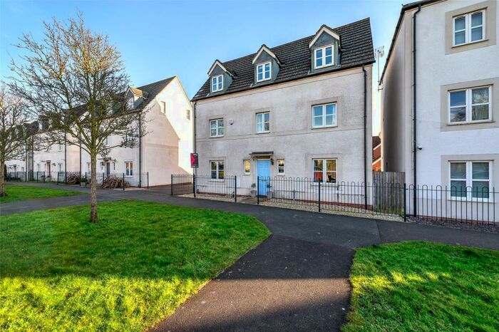 5 Bedroom Detached House For Sale In Pear Tree Avenue, Long Ashton, Bristol, BS41