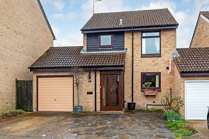 3 Bedroom Detached House For Sale In Harrow Down, Winchester, SO22