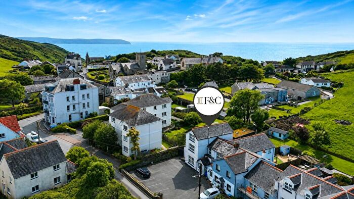 4 Bedroom Semi Detached House For Sale In North Morte Road, Mortehoe, Devon, EX34