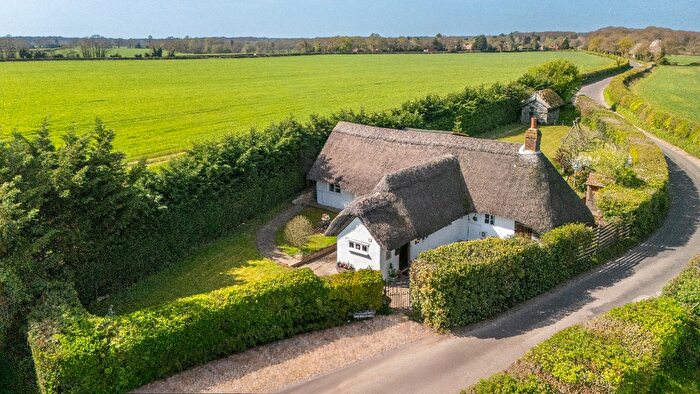 2 Bedroom Cottage For Sale In Bishopsland Lane, Dunsden, RG4