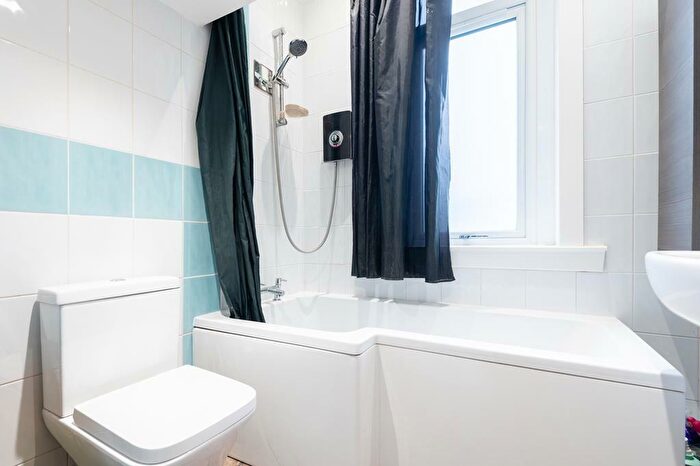 4 Bedroom Detached House For Sale In Methilhaven Road, Methil, KY8