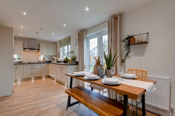 4 Bedroom Detached House For Sale In South Scotstoun, South Queensferry, EH30