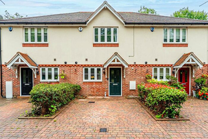 2 Bedroom Terraced House For Sale In Heron Close, Wheathampstead, St. Albans, Hertfordshire, AL4