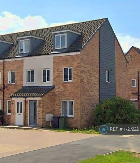 3 Bedroom End Of Terrace House To Rent In Reeve Way, Wymondham, NR18