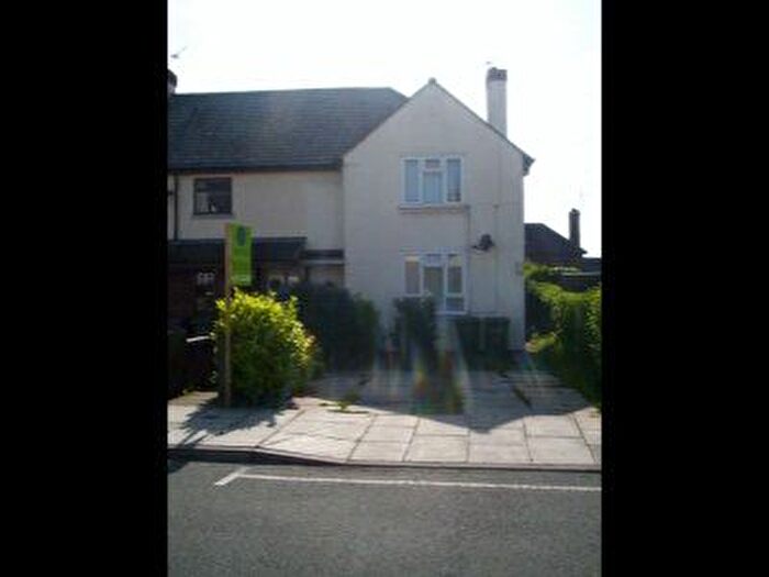 2 Bedroom End Of Terrace House To Rent In Valley Road, Wirral, CH62