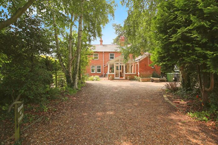 4 Bedroom Detached House For Sale In Hall Road, Outwell, Wisbech, Norfolk, PE14