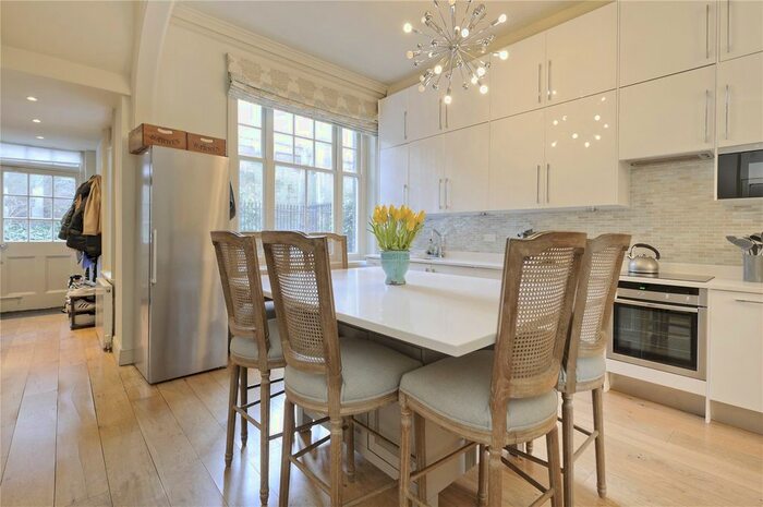 4 Bedroom Flat To Rent In Hornton Street, Kensington, London, W8