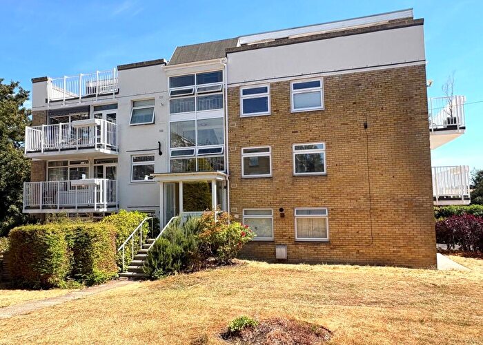 2 Bedroom Apartment For Sale In Shady Bower Close, Salisbury, SP1