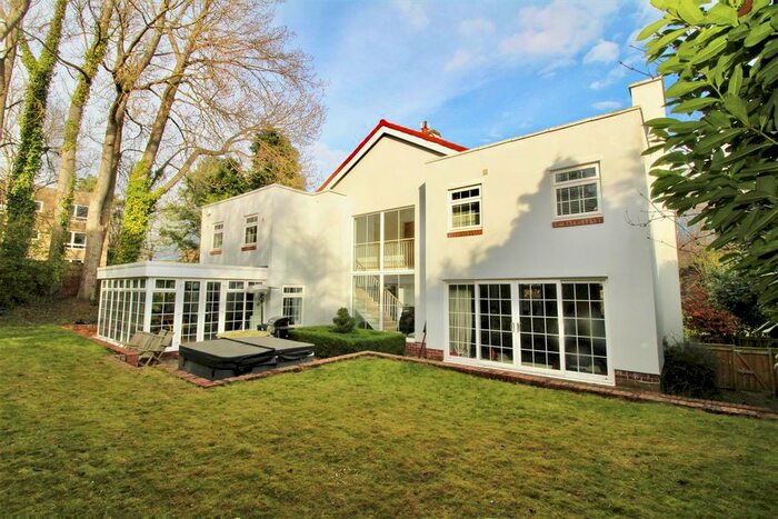 3 Bedroom Detached House To Rent In Lindisfarne Road, Jesmond, Newcastle Upon Tyne, NE2