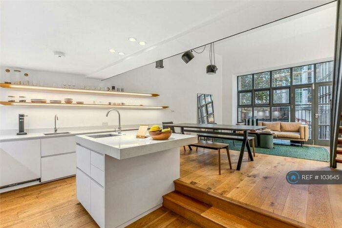 2 Bedroom Flat To Rent In Imperial Hall, London, EC1V