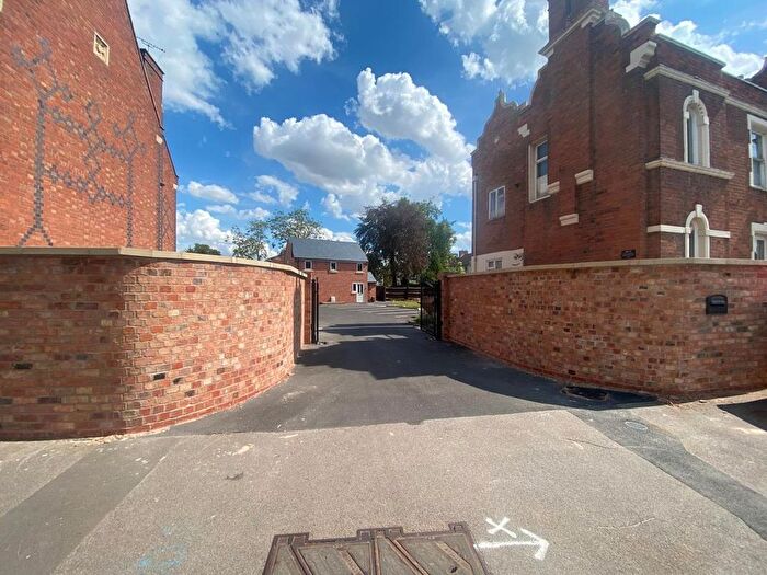 1 Bedroom Flat To Rent In St Marys Road, Leamington Spa, CV31