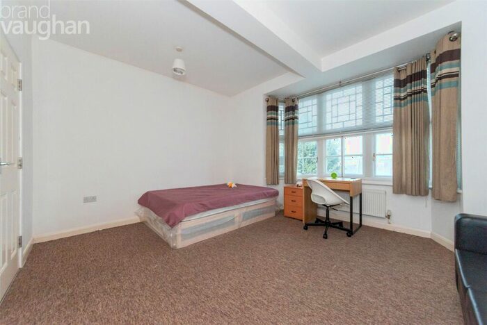 1 Bedroom Flat To Rent In Elm Grove, Brighton, East Sussex, BN2