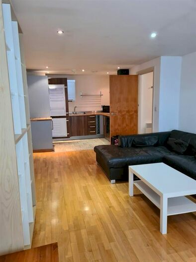 1 Bedroom Flat To Rent In Oldham Street, Liverpool, L1