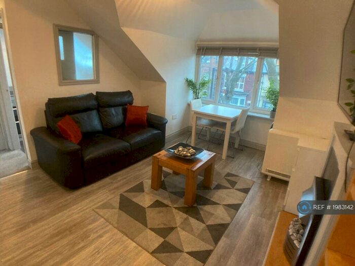 1 Bedroom Flat To Rent In Sheldon Road, Sheffield, S7