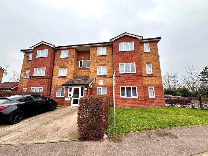 2 Bedroom Flat To Rent In Bell House, Lewis Way, Dagenham, Essex, RM10