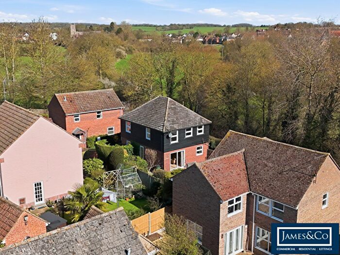 4 Bedroom Detached House For Sale In Counting House Lane, Dunmow, CM6