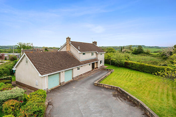 4 Bedroom Detached House For Sale In Tedburn St. Mary, Exeter, EX6