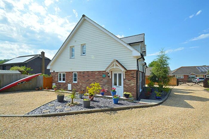 3 Bedroom Semi-Detached House For Sale In Superb Modern Home * Wroxall, PO38