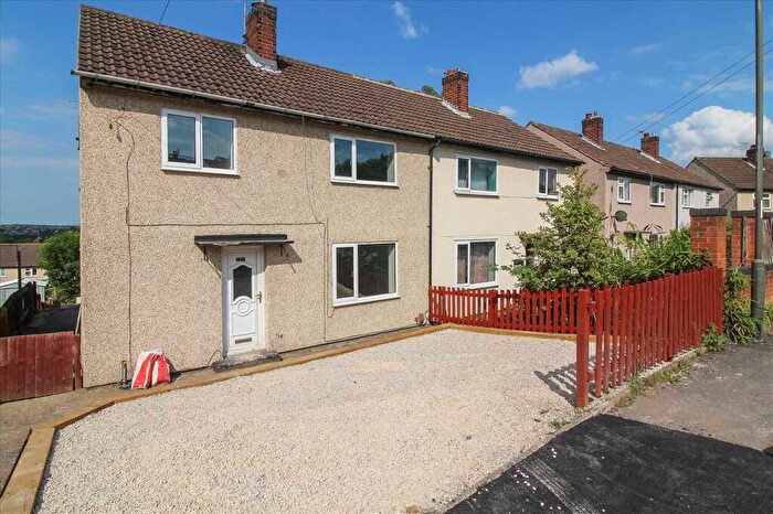 3 Bedroom House To Rent In Devon Drive, Brimington, S43