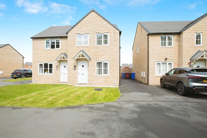 3 Bedroom Semi-Detached House For Sale In Navigation Drive, Hapton, Burnley, Lancashire, BB12
