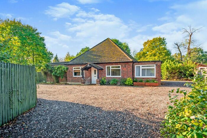 4 Bedroom Detached Bungalow For Sale In Povey Cross Road, Horley, RH6