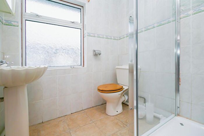 3 Bedroom Terraced House For Sale In Crwys Lane, Barry, CF63