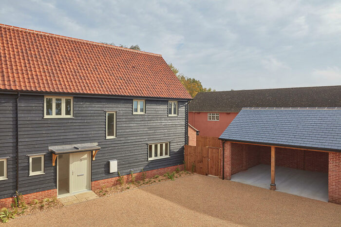 4 Bedroom Semi-Detached House To Rent In Wickhambrook, Suffolk, CB8